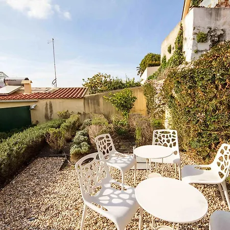Apartament Vintage Chic With Terrace Garden & Air Con Lizbona