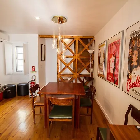 Apartament Vintage Chic With Terrace Garden & Air Con